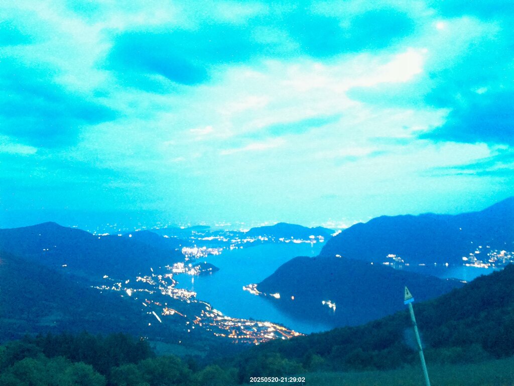Image: 2025-05-20_21-30.jpg